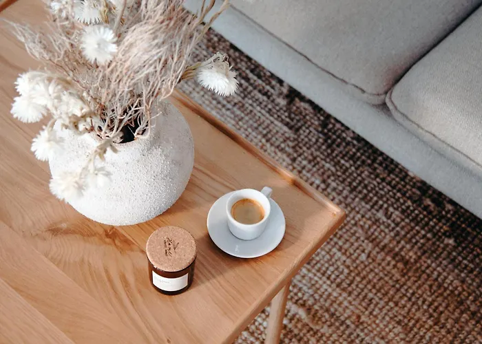 Jokai7 מלון דירות